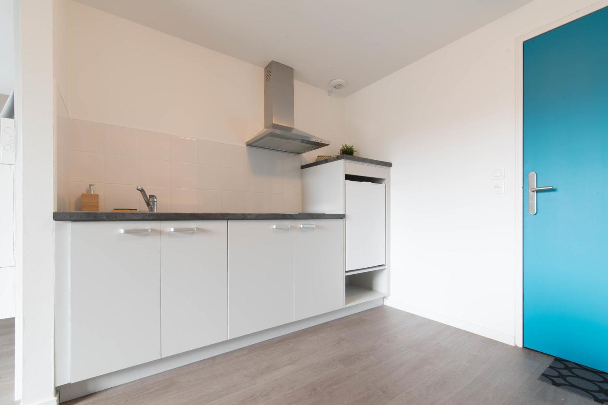 Ferienwohnung Pierrick - Studio Wifi Et Gare Le Mans Exterior foto