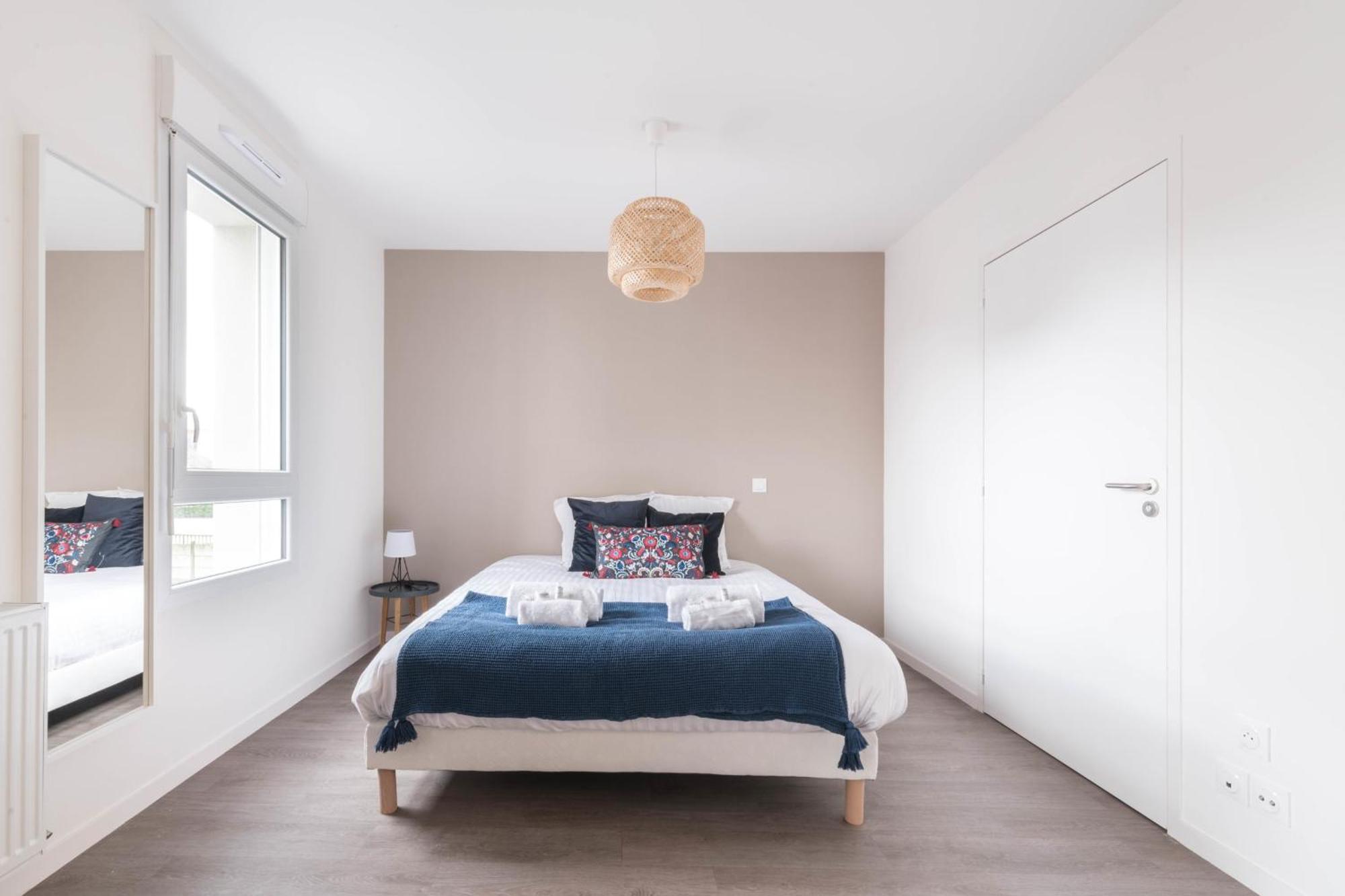 Ferienwohnung Pierrick - Studio Wifi Et Gare Le Mans Exterior foto
